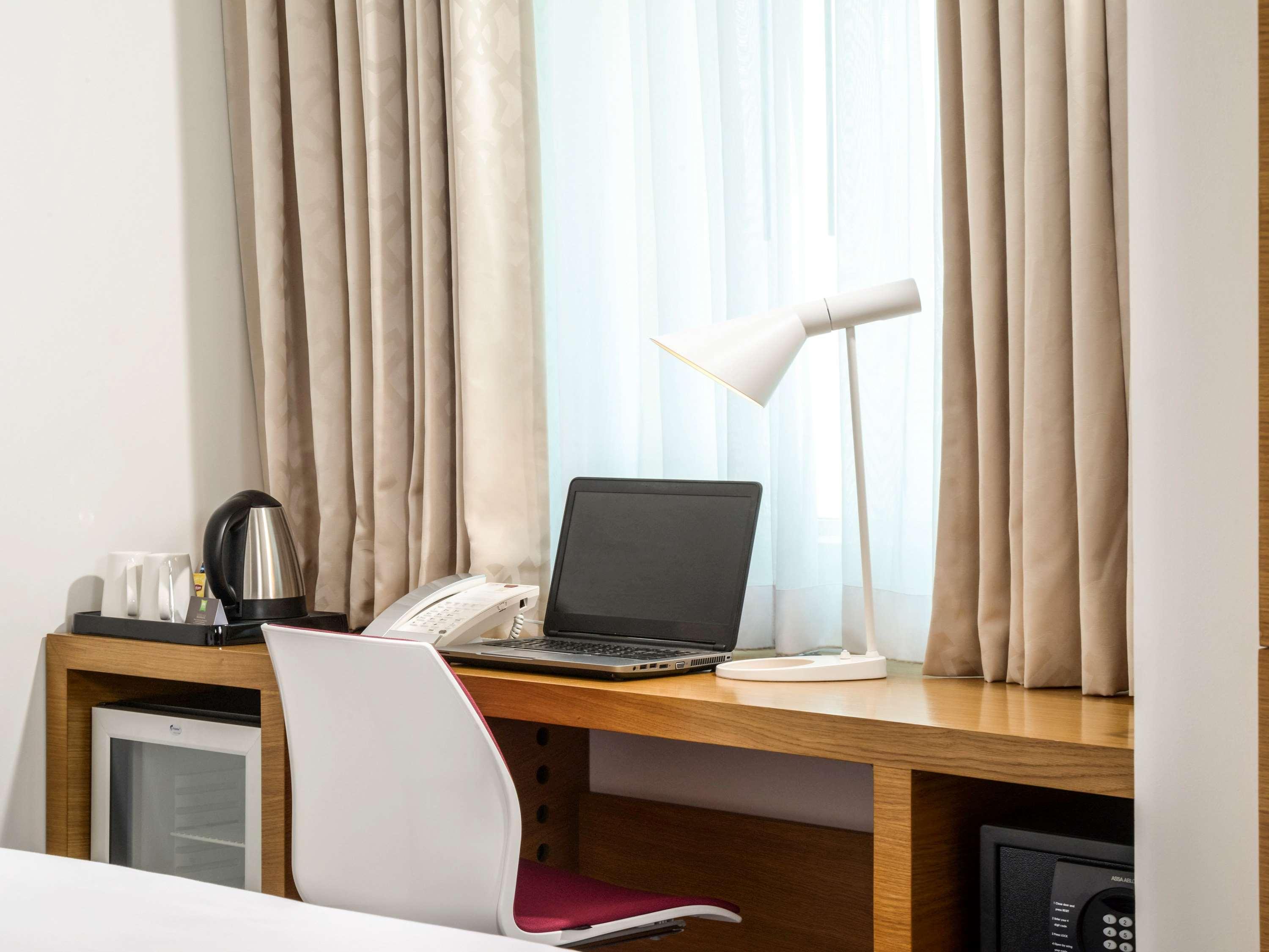 Ibis Styles Manama Diplomatic Area Hotel Eksteriør billede