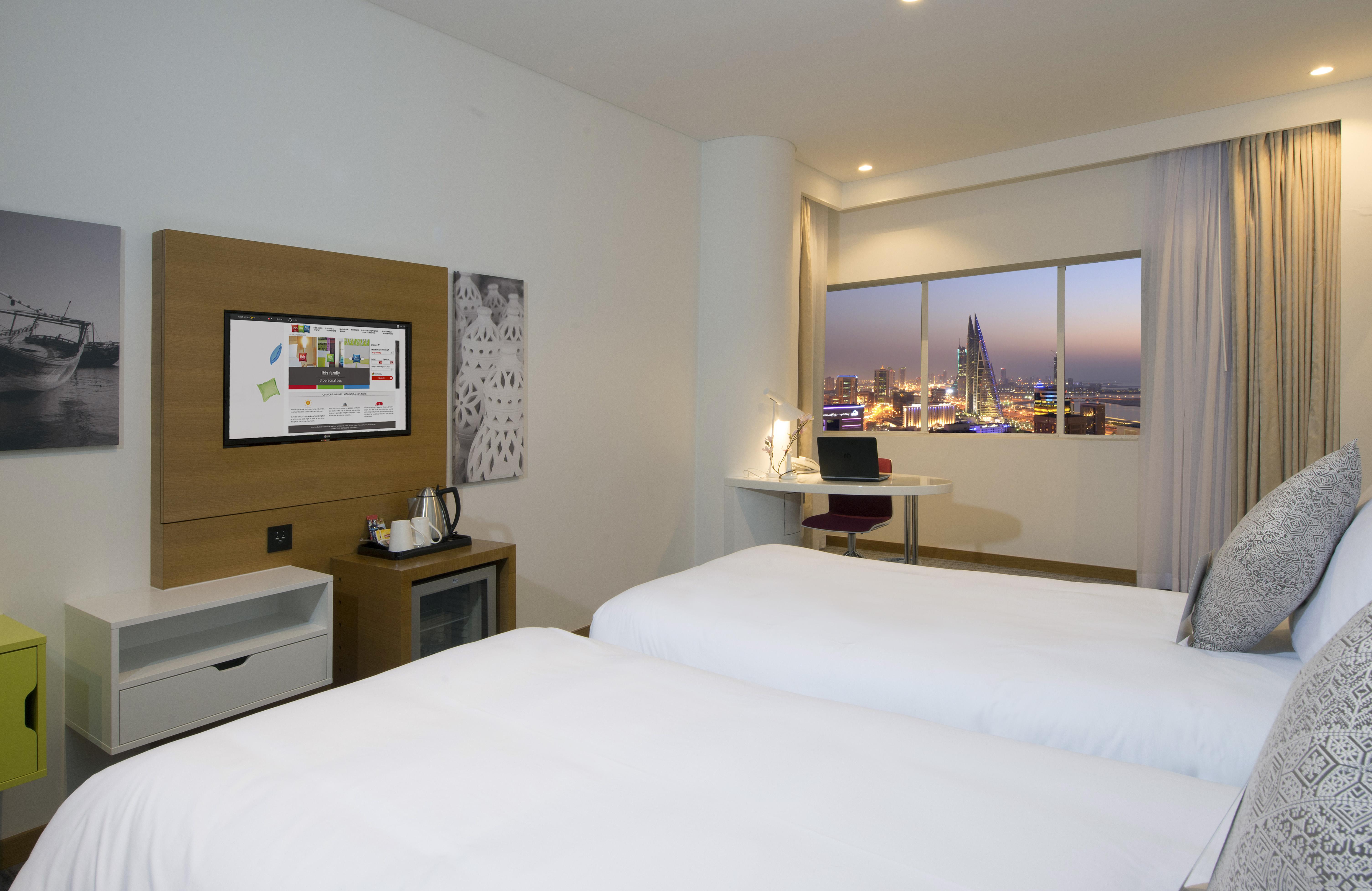 Ibis Styles Manama Diplomatic Area Hotel Eksteriør billede