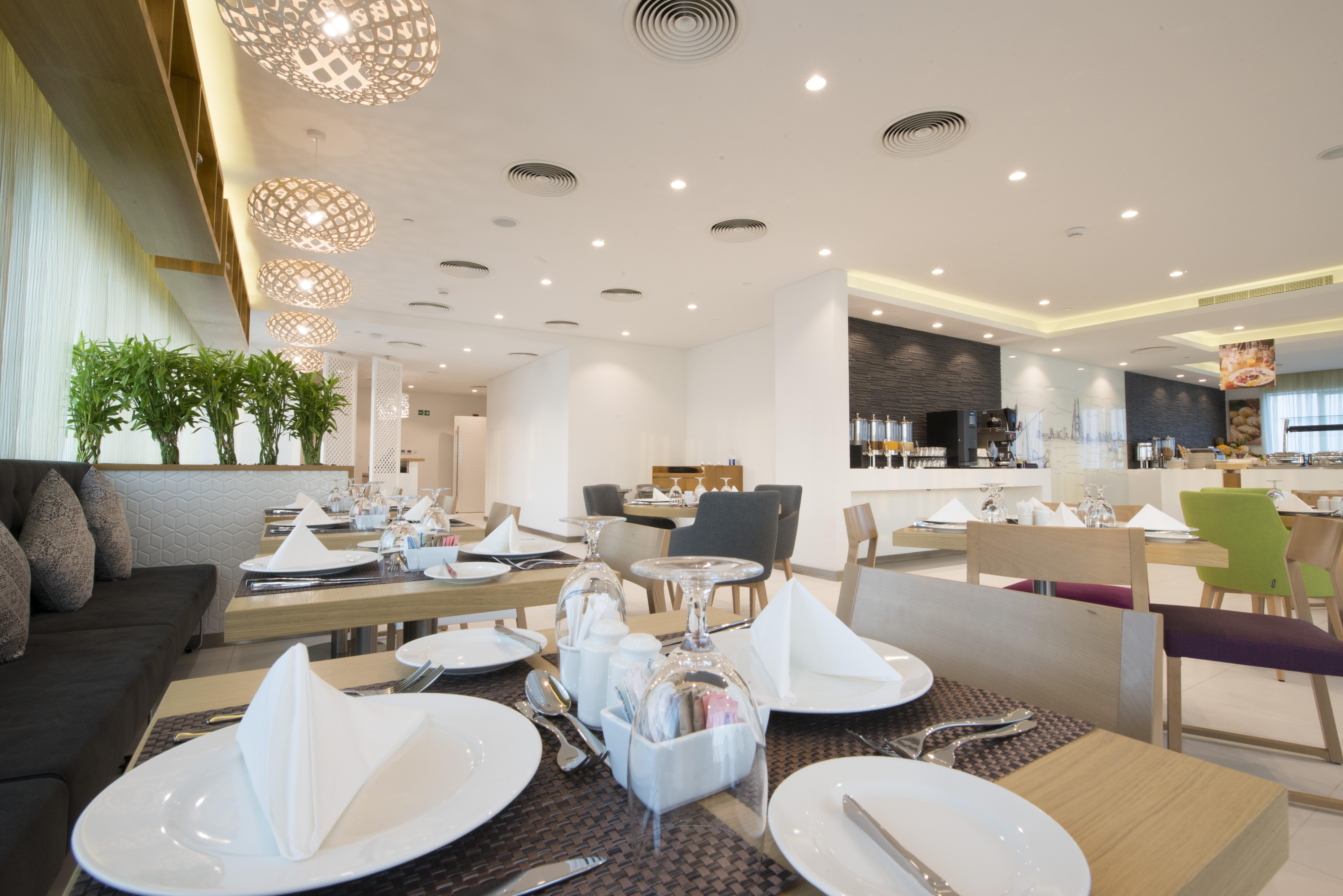 Ibis Styles Manama Diplomatic Area Hotel Eksteriør billede