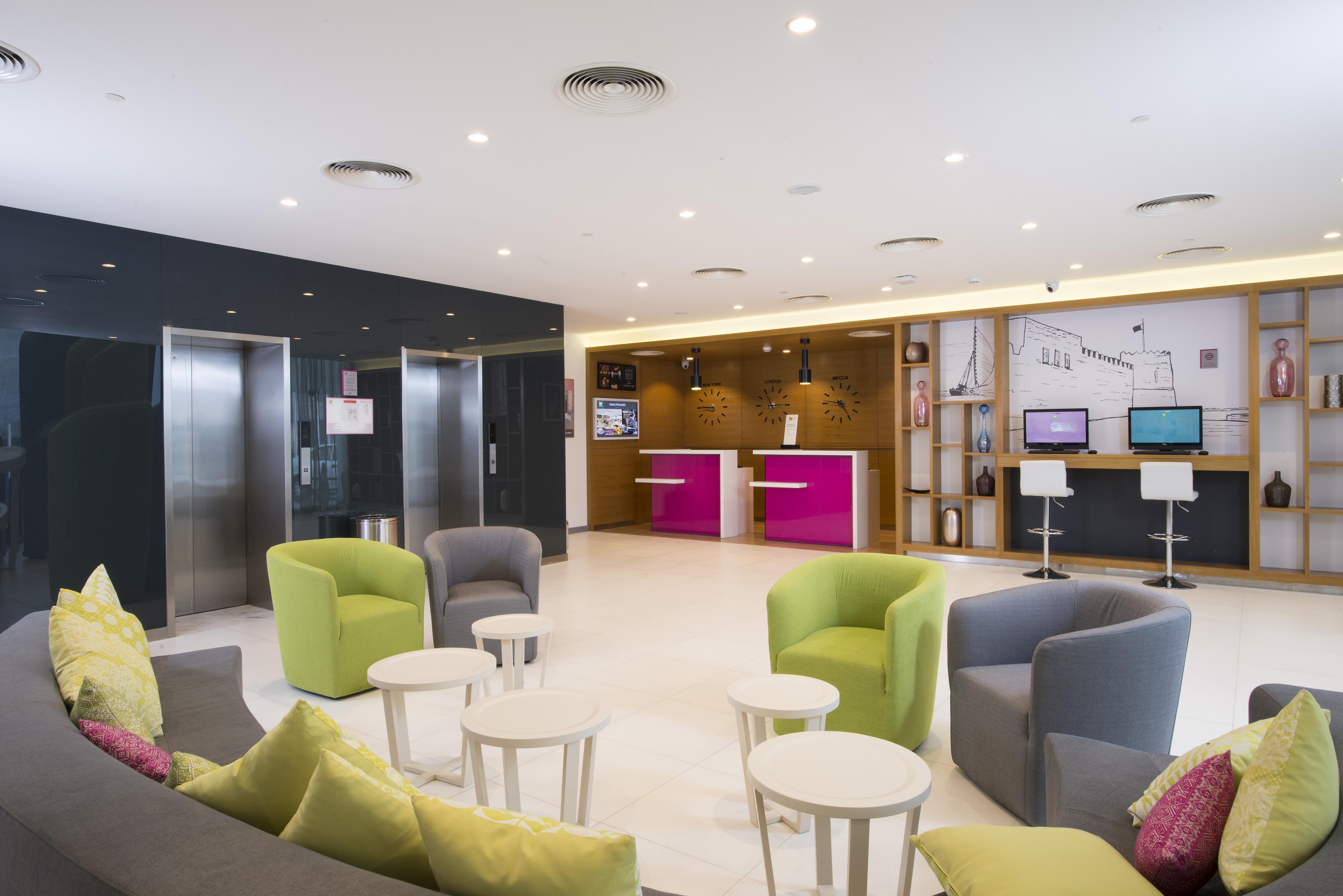 Ibis Styles Manama Diplomatic Area Hotel Eksteriør billede