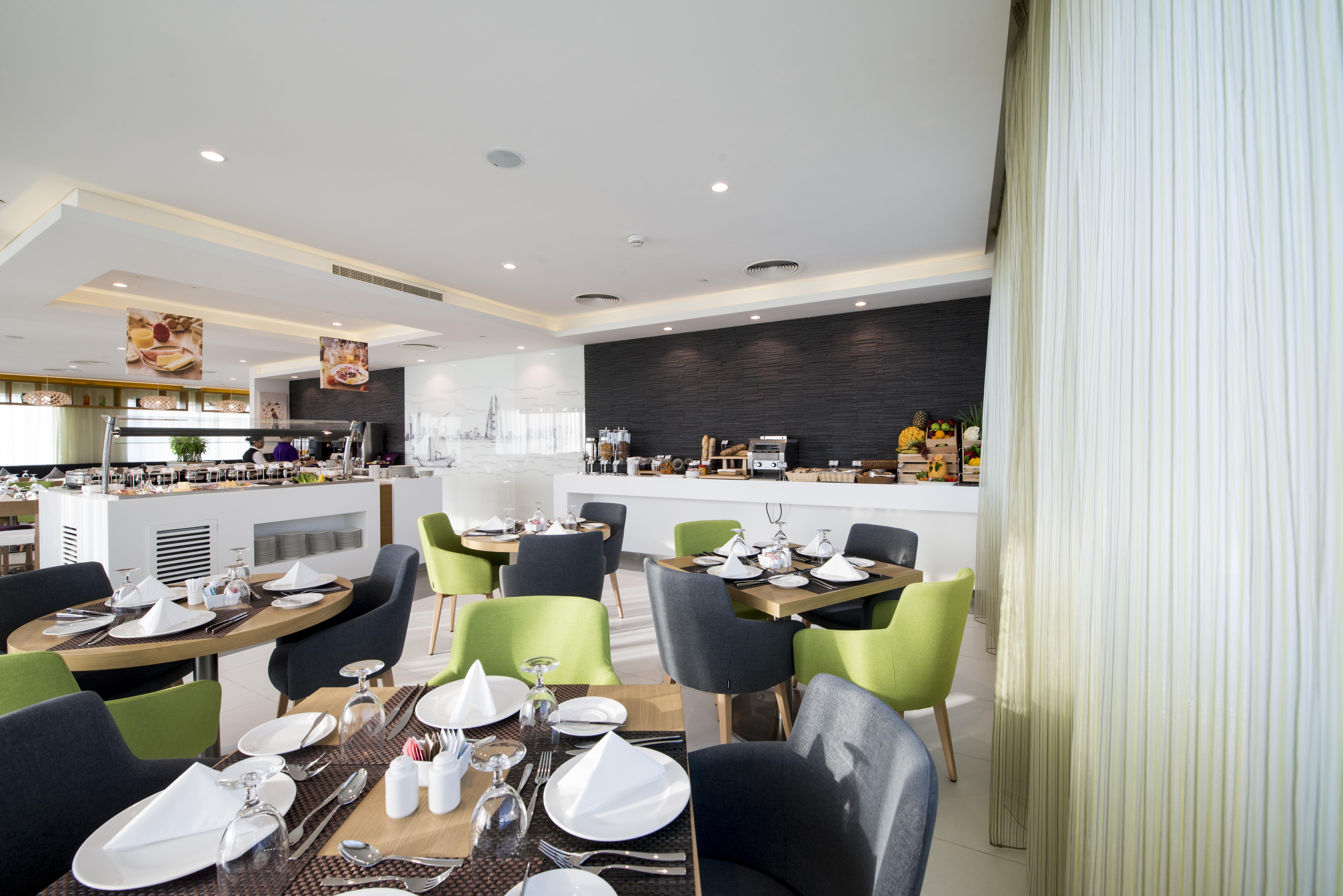 Ibis Styles Manama Diplomatic Area Hotel Eksteriør billede