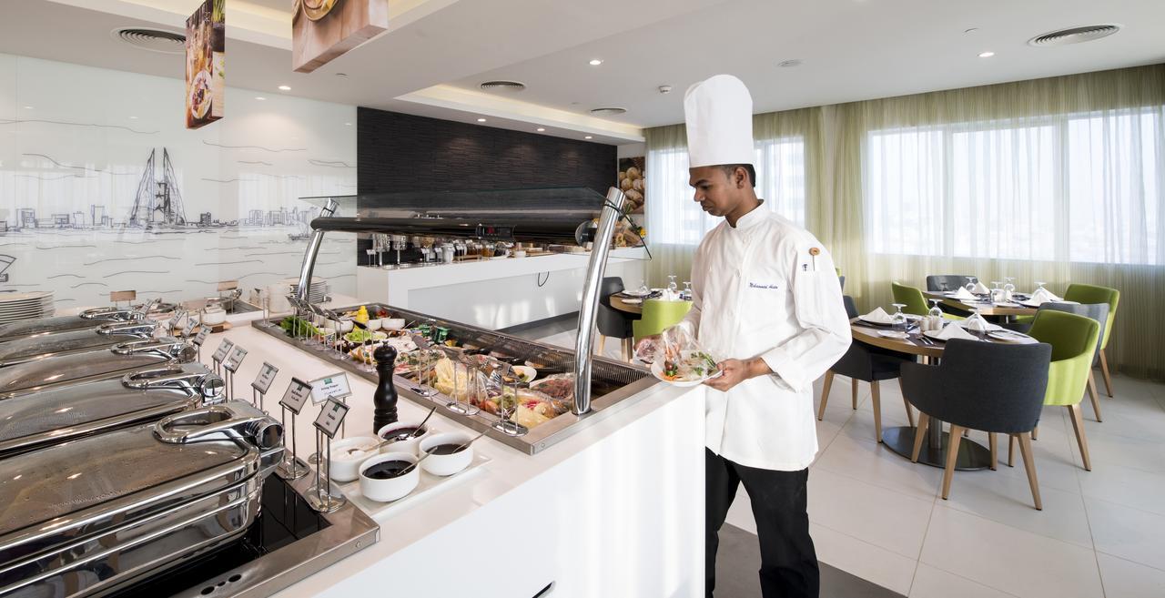 Ibis Styles Manama Diplomatic Area Hotel Eksteriør billede